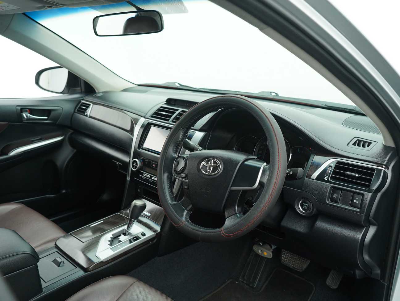 terpakai 2014 Toyota Camry GX 2.0