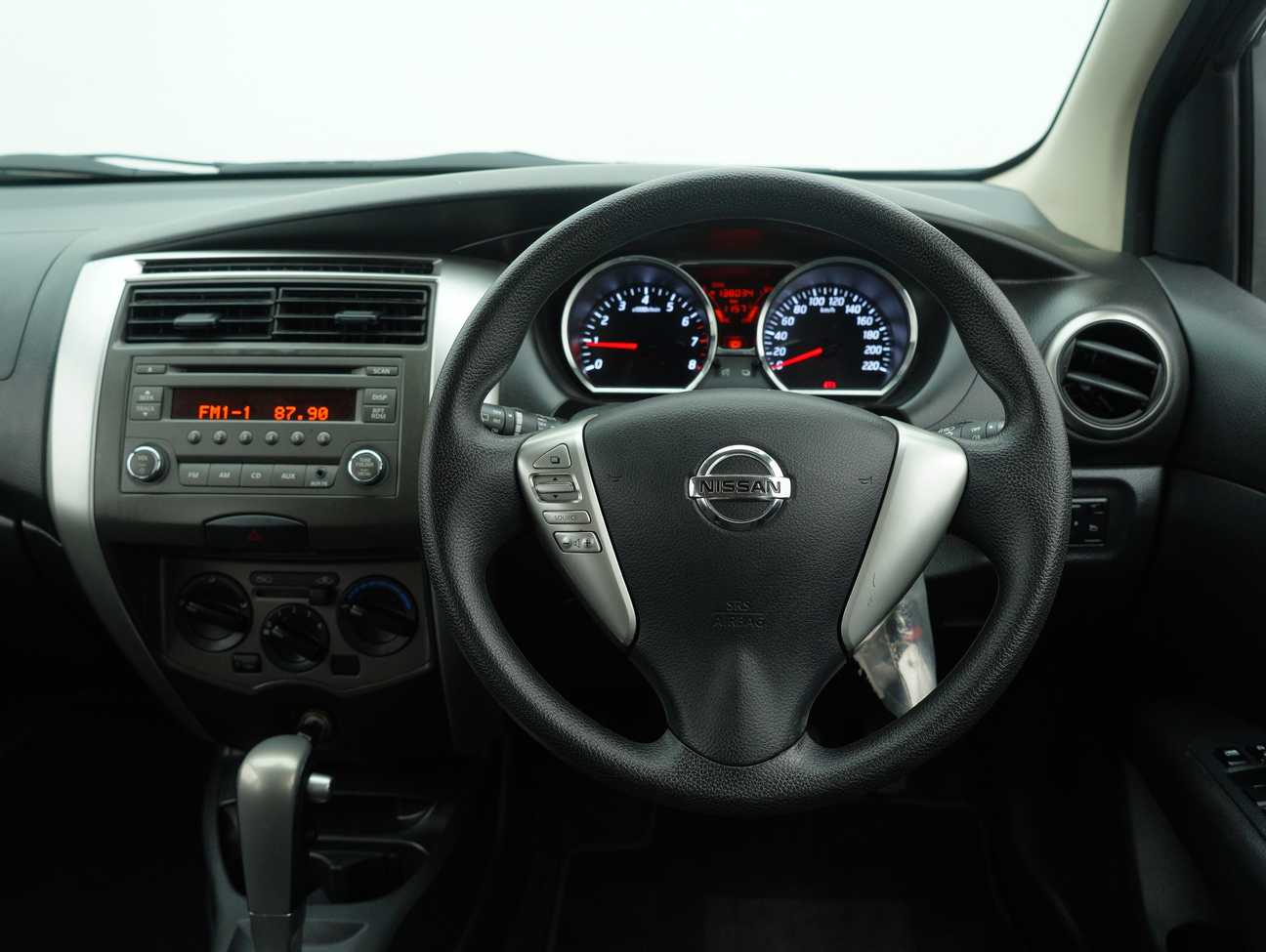 used 2017 Nissan Grand Livina Comfort 1.6