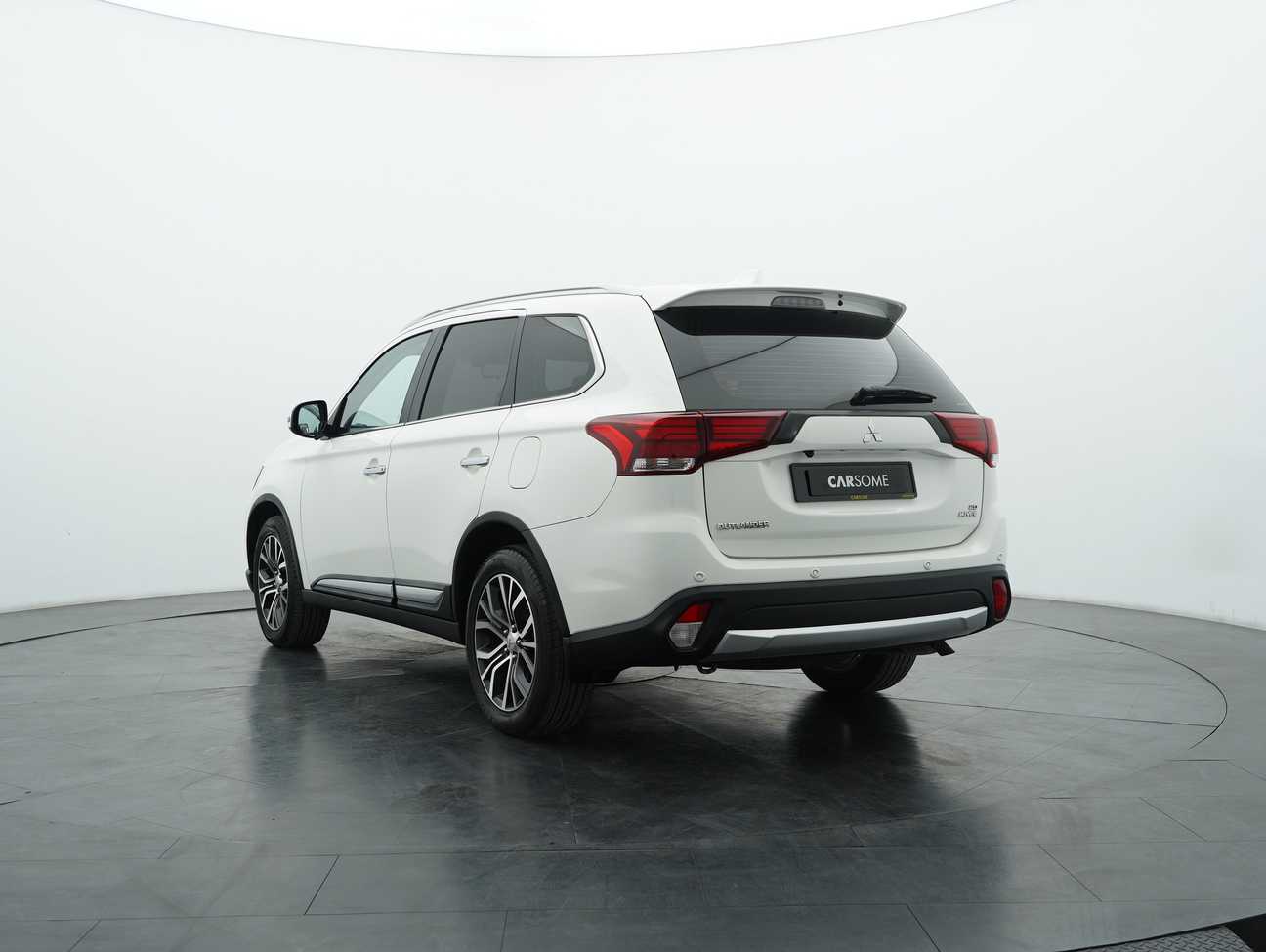 used 2019 Mitsubishi Outlander  2.0