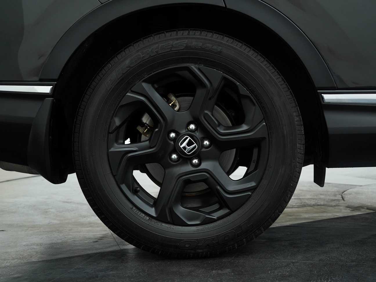 terpakai 2019 Honda CR-V TC-P VTEC 1.5