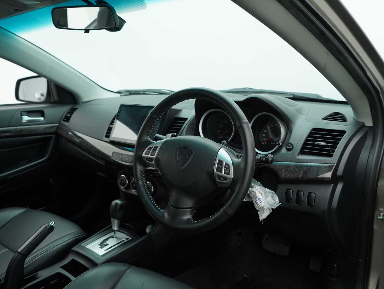 used 2014 Proton Inspira Premium 2.0