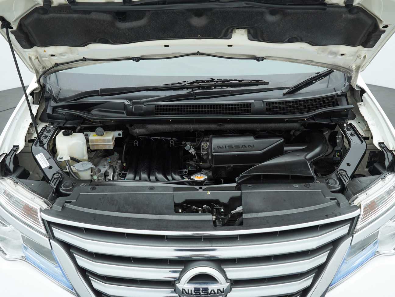 used 2017 Nissan Serena S-Hybrid High-Way Star 2.0