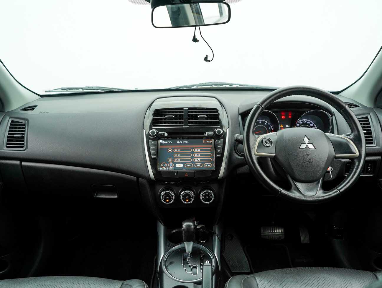 terpakai 2015 Mitsubishi ASX  2.0