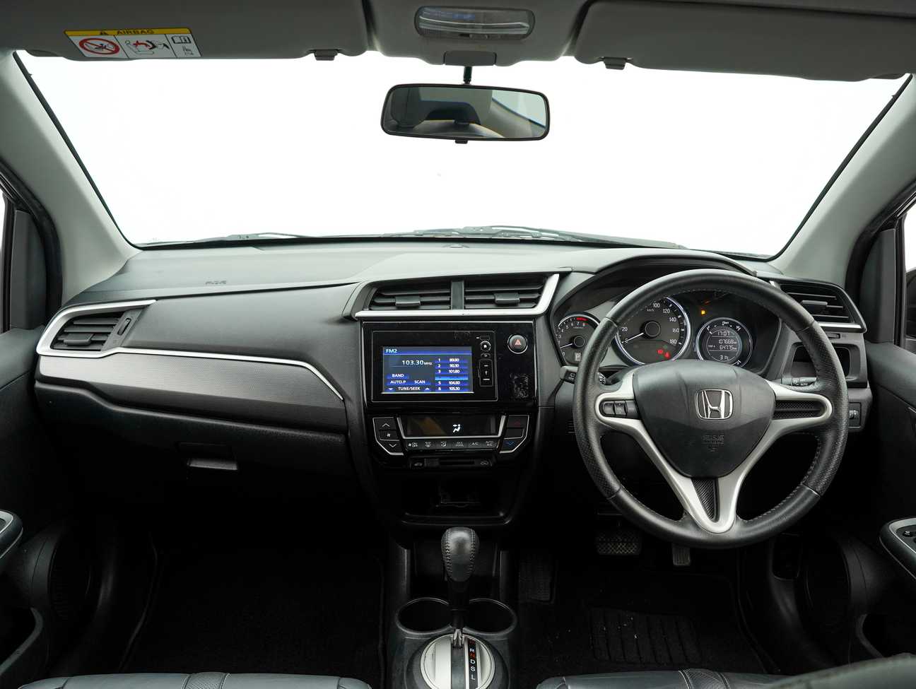 used 2018 Honda BR-V V 1.5