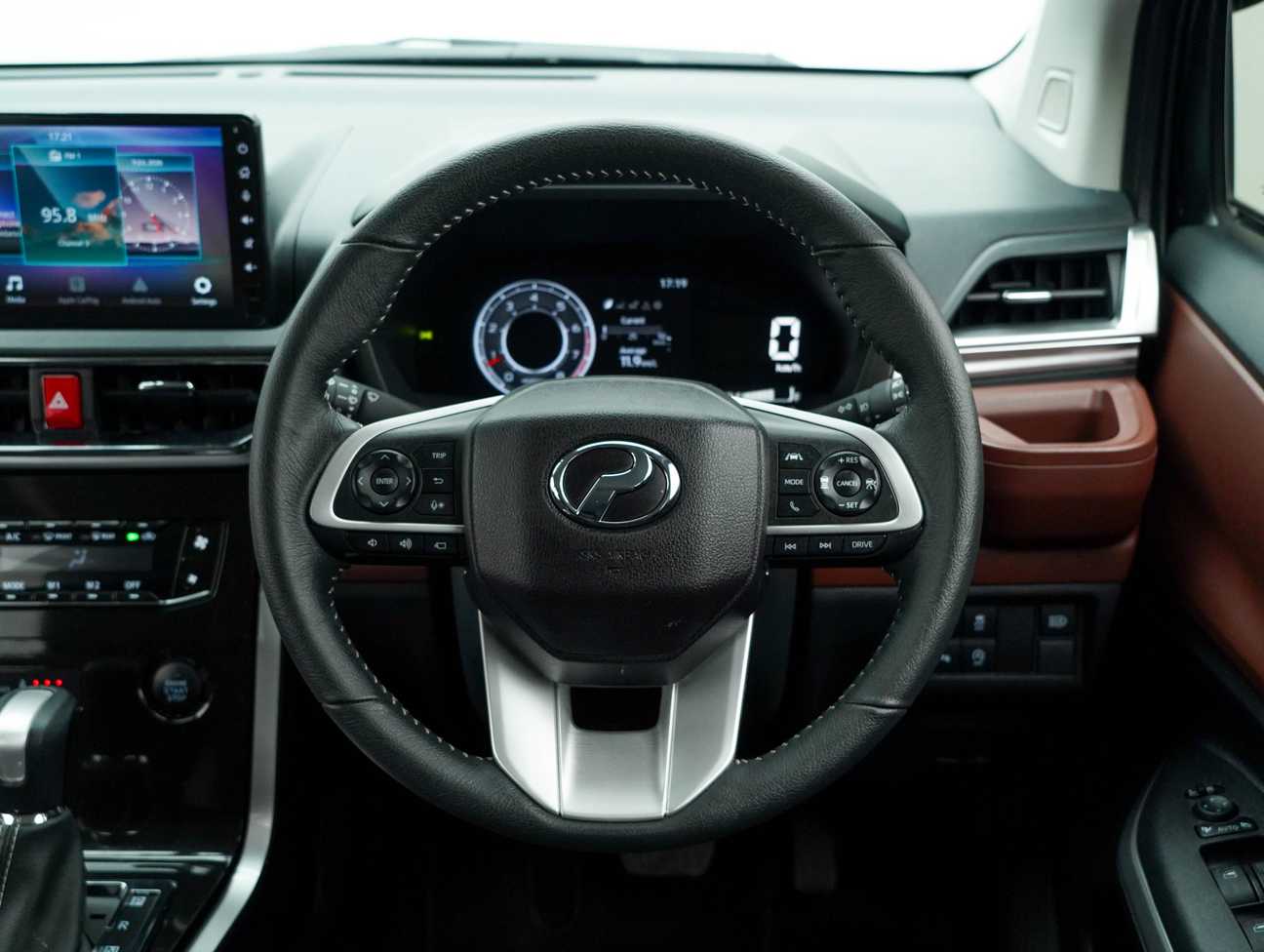 terpakai 2025 Perodua Alza AV 1.5