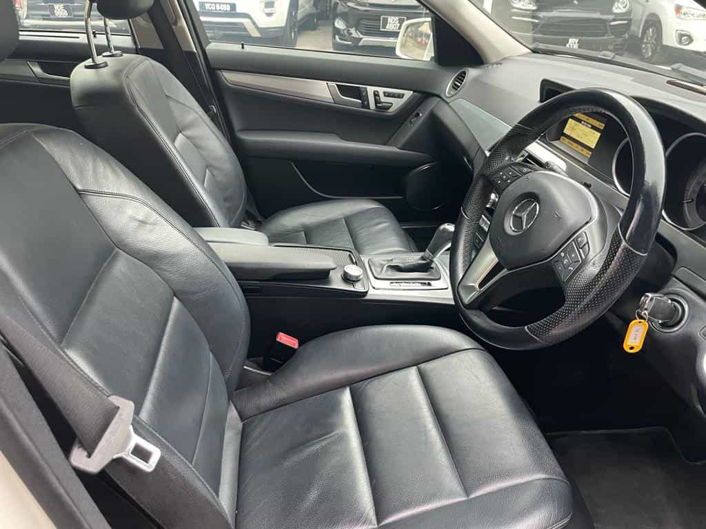 used 2012 Mercedes-Benz C 200 CGI 1.8