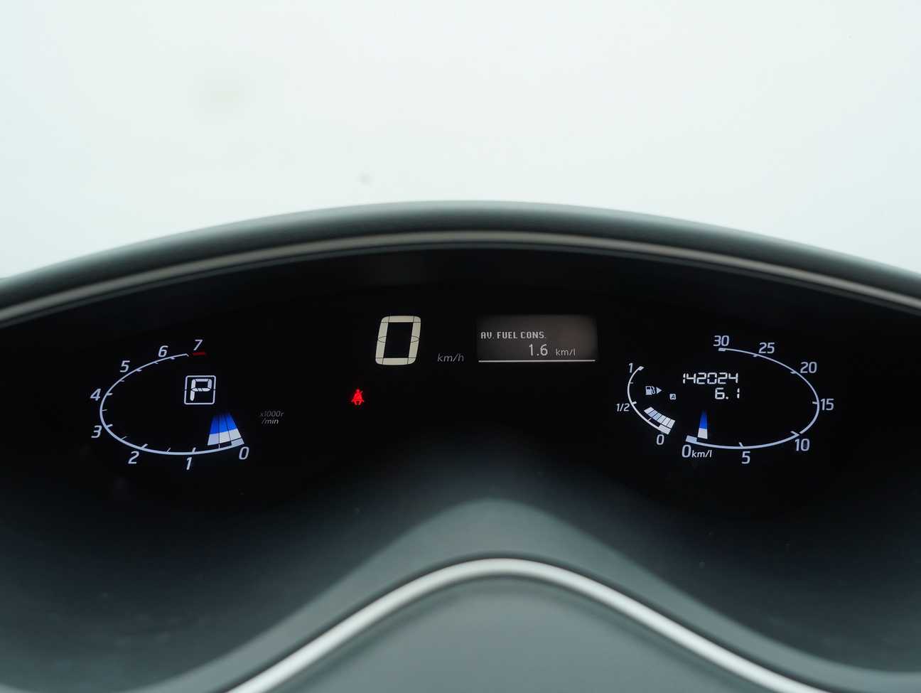used 2013 Nissan Serena S-Hybrid High-Way Star 2.0