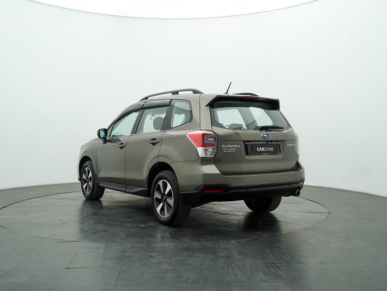 used 2016 Subaru Forester  2.0