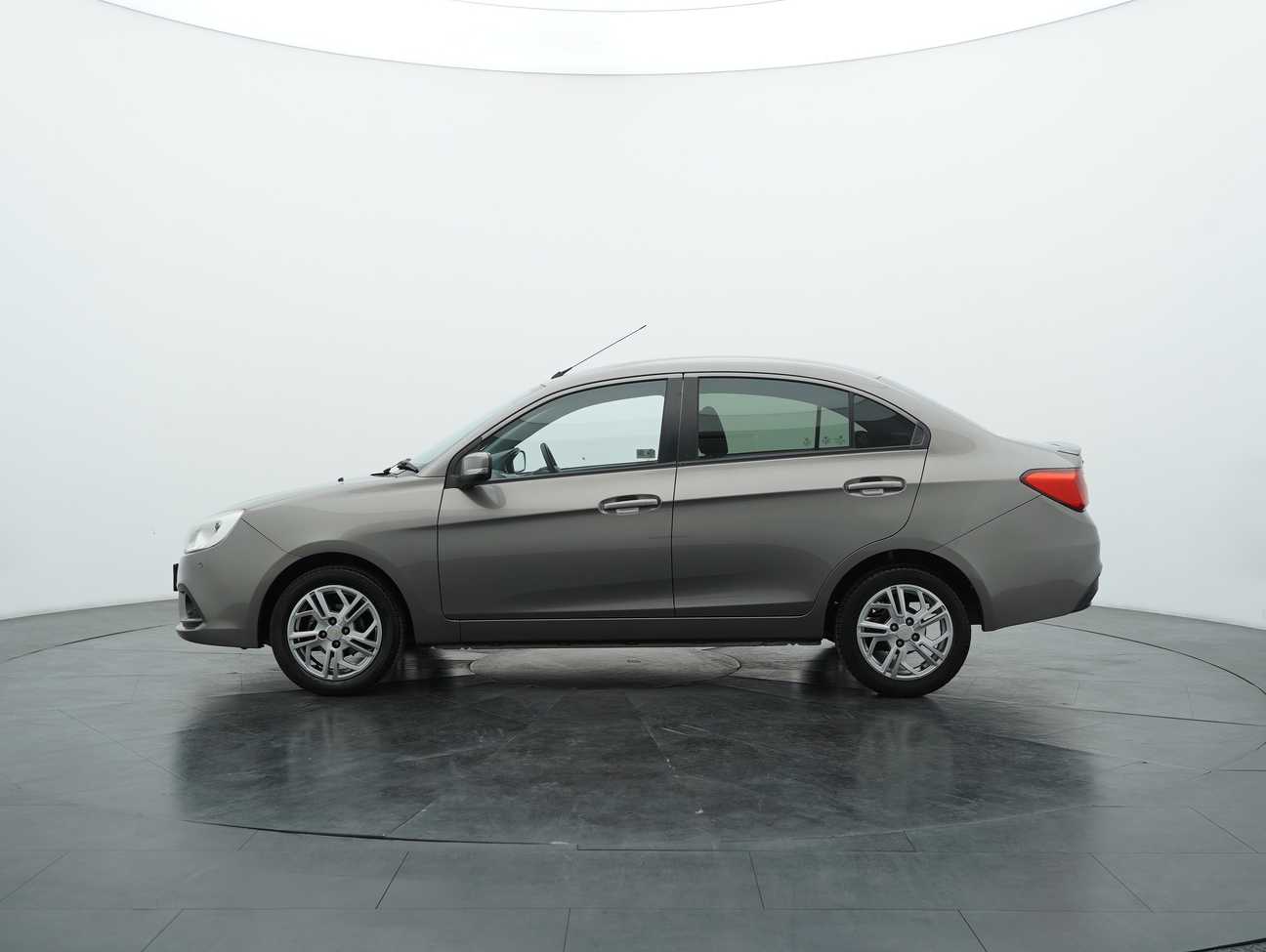 terpakai 2018 Proton Saga Executive 1.3