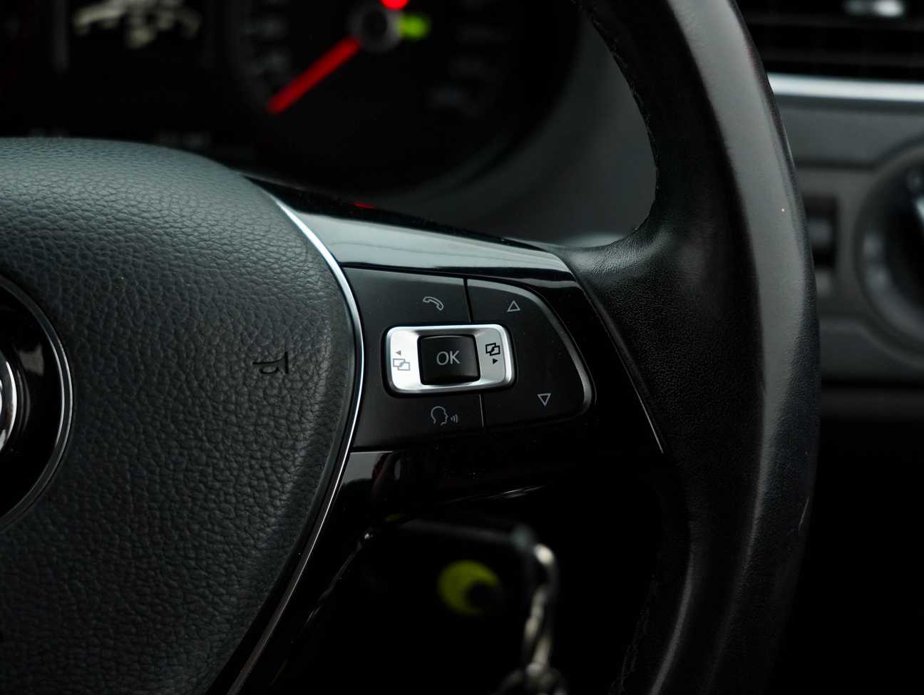 terpakai 2017 Volkswagen Polo  1.6