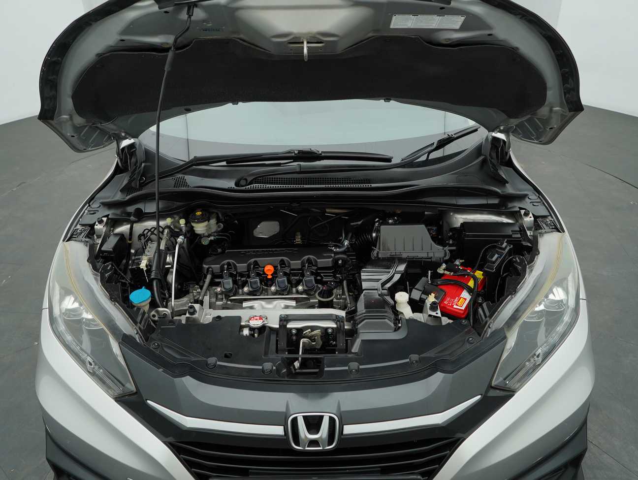 used 2015 Honda HR-V V 1.8