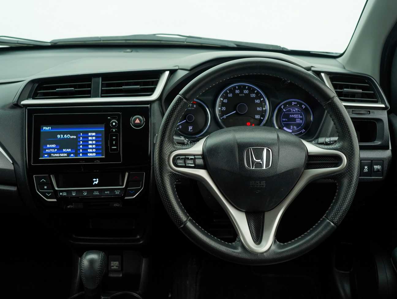 used 2018 Honda BR-V V 1.5