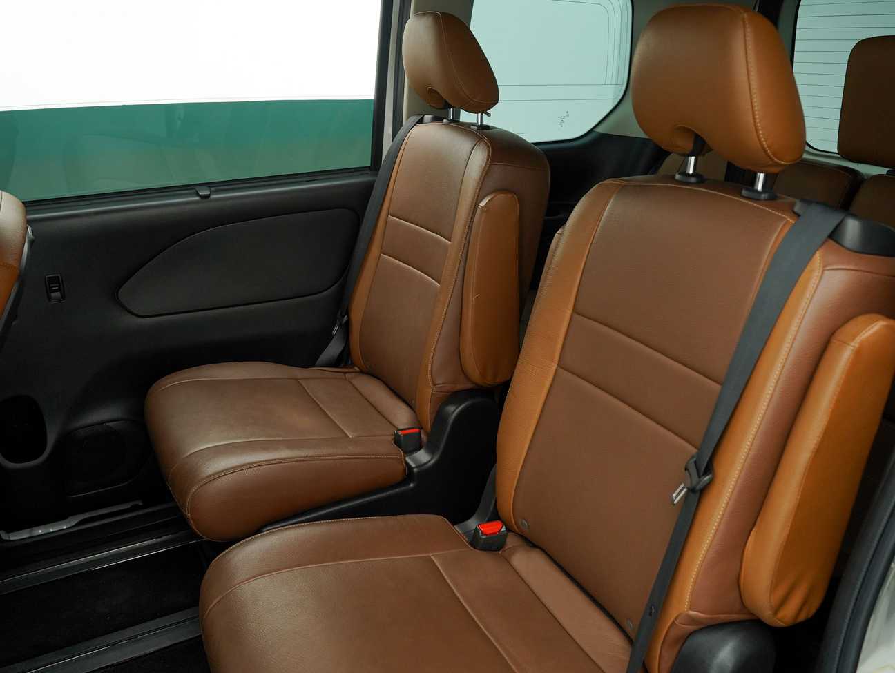 terpakai 2019 Nissan Serena S-Hybrid High-Way Star Premium 2.0