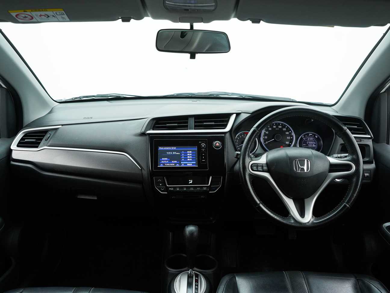 used 2018 Honda BR-V V 1.5