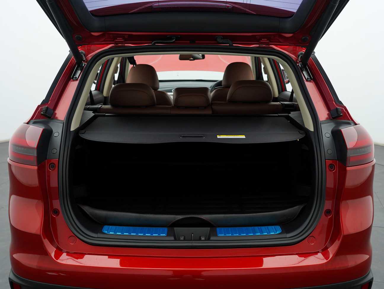 used 2022 Proton X70 Premium 1.8