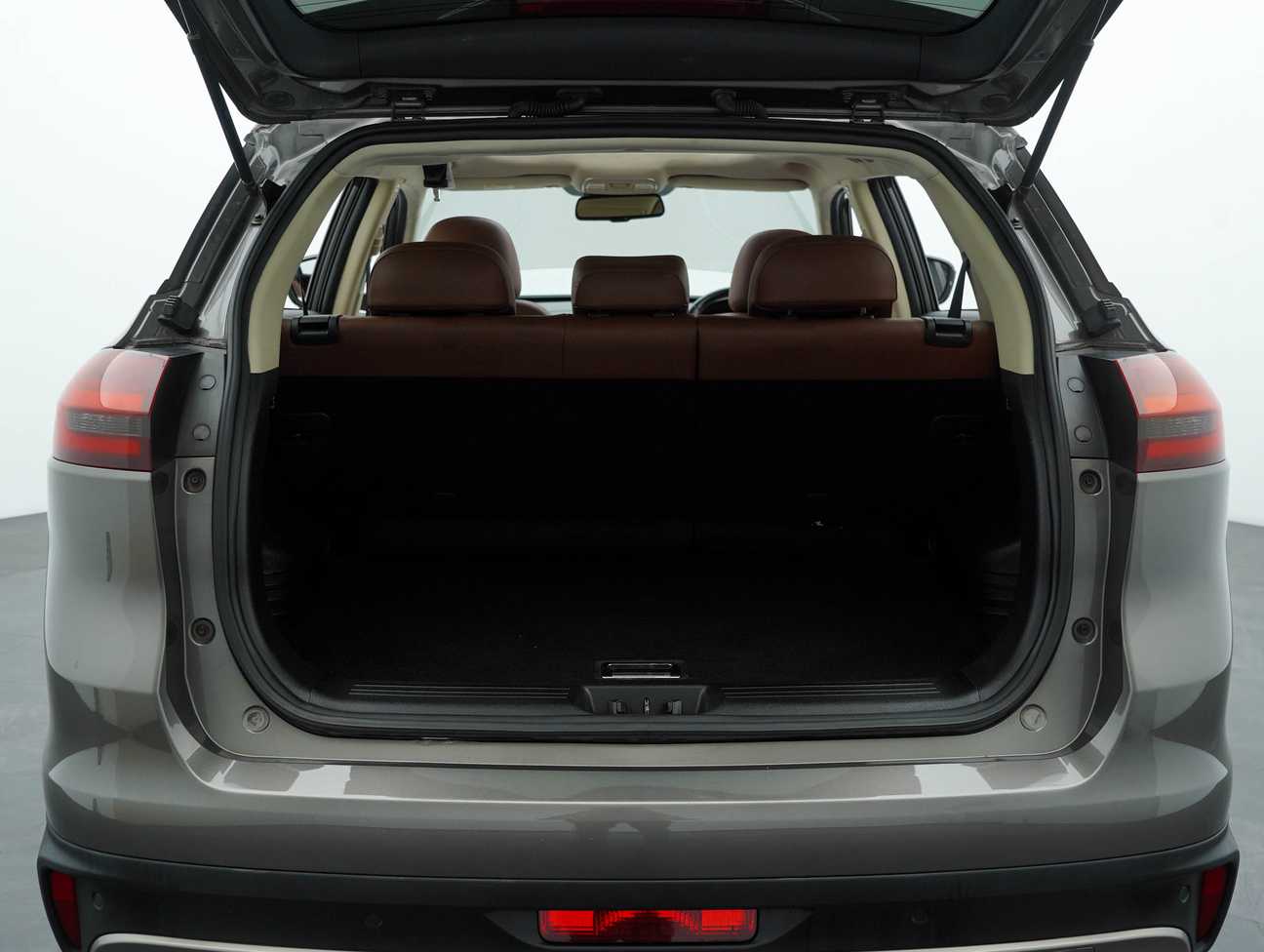 used 2019 Proton X70 Premium 1.8