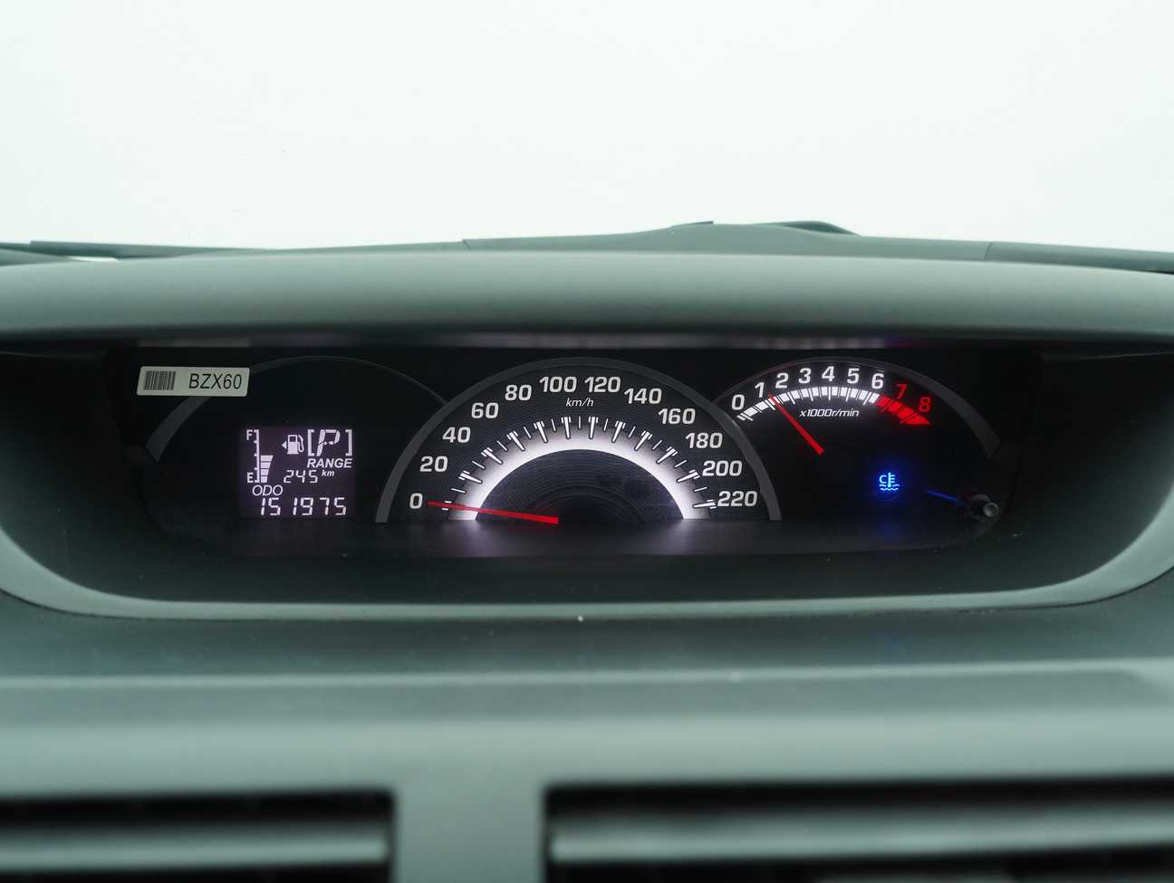 terpakai 2014 Perodua Alza Advance 1.5