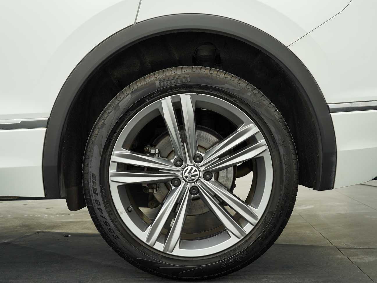 used 2021 Volkswagen Tiguan Allspace R-Line 4MOTION 2.0