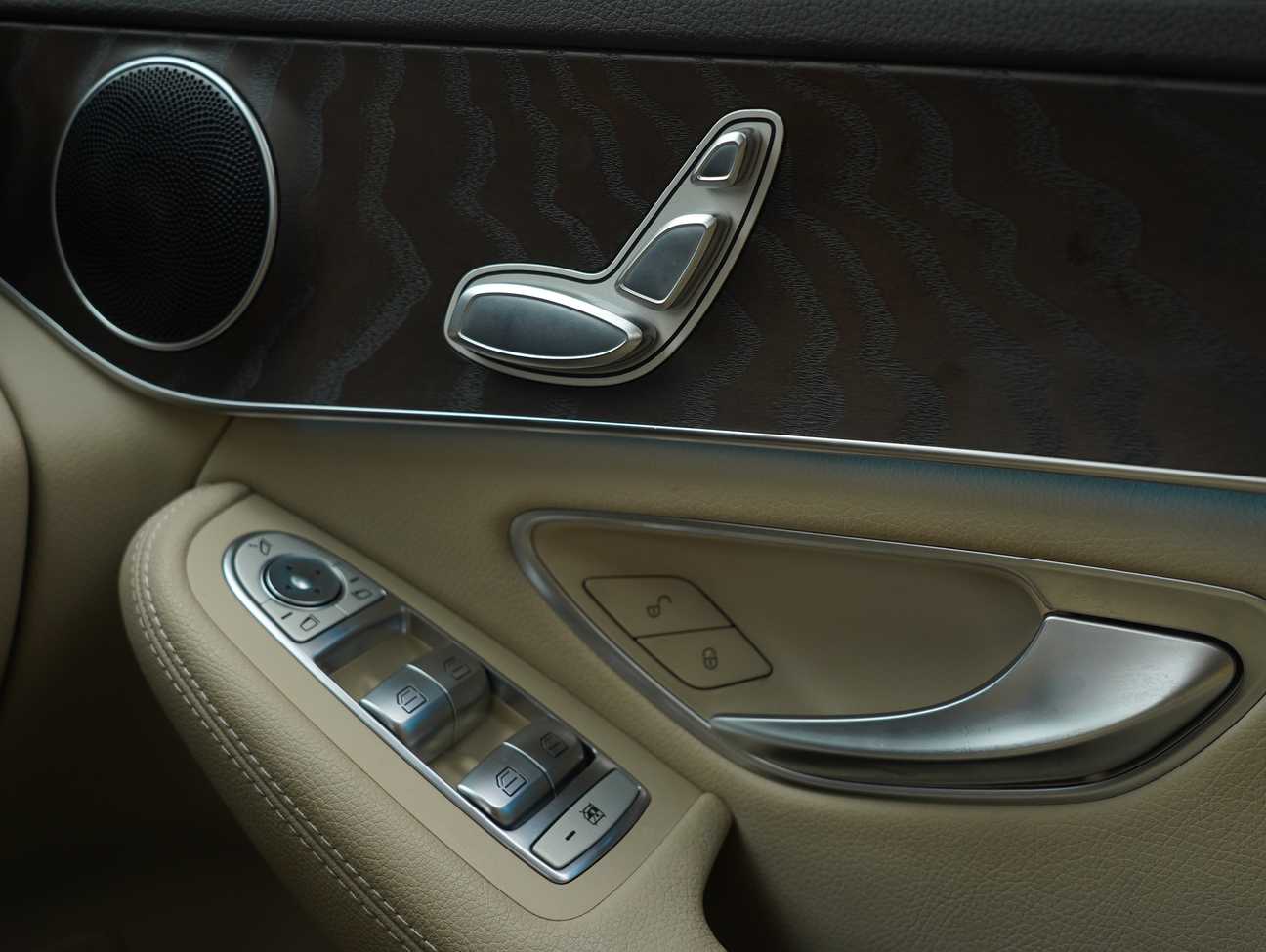 terpakai 2018 Mercedes-Benz GLC200 Exclusive 2.0