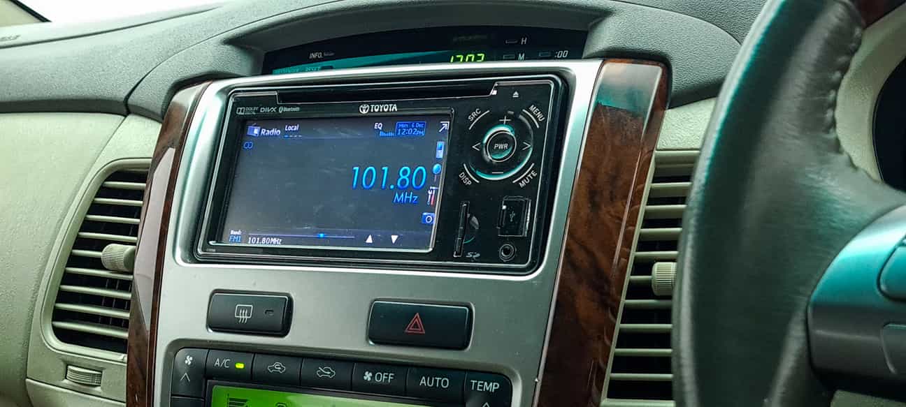 used 2014 Toyota INNOVA G 2.0