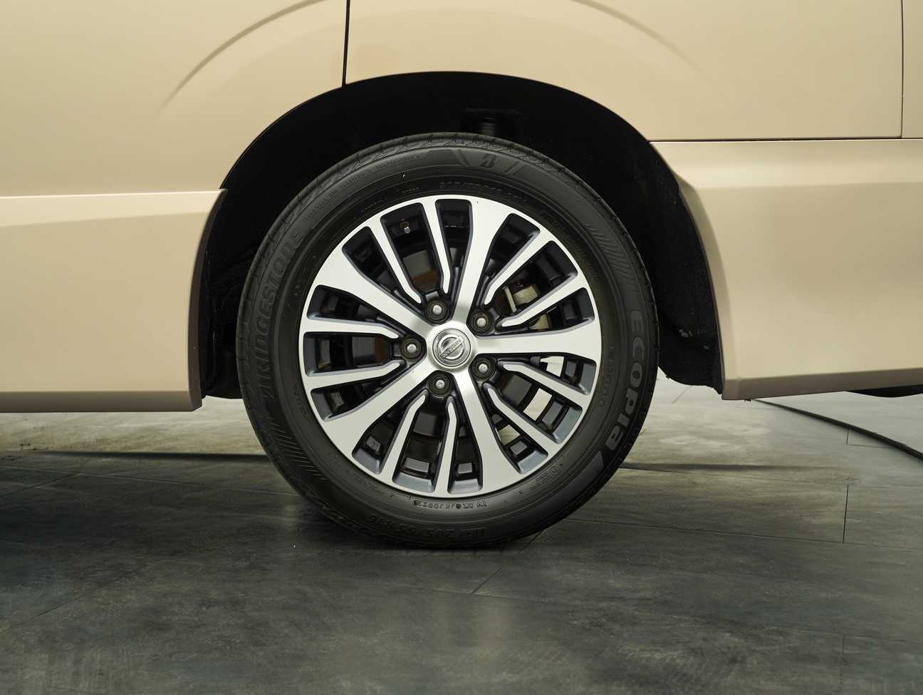 terpakai 2019 Nissan Serena S-Hybrid High-Way Star Premium 2.0