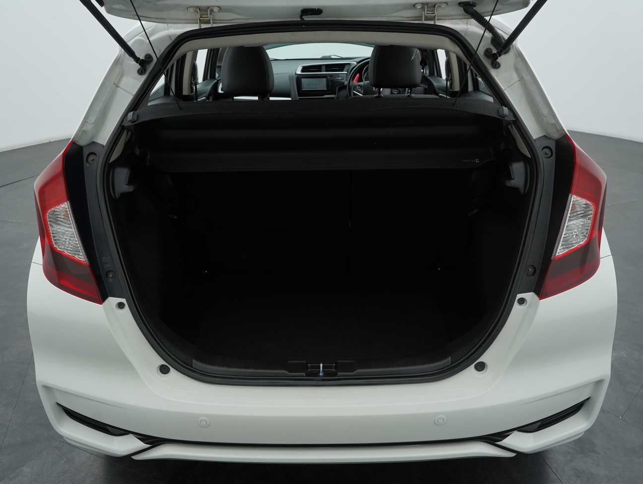 used 2019 Honda Jazz V 1.5