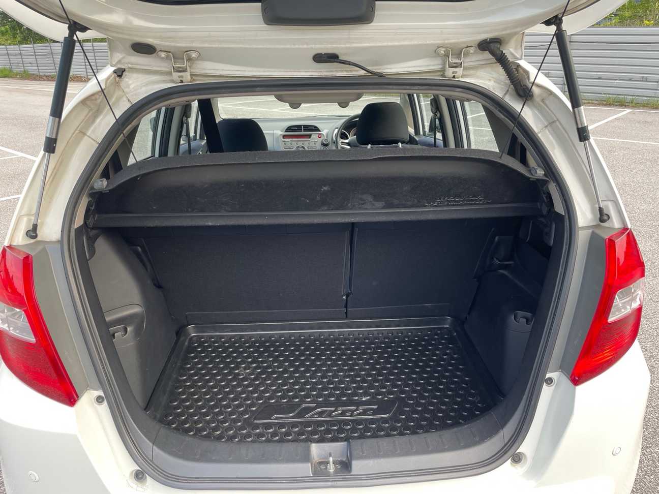 terpakai 2014 Honda Jazz  1.5