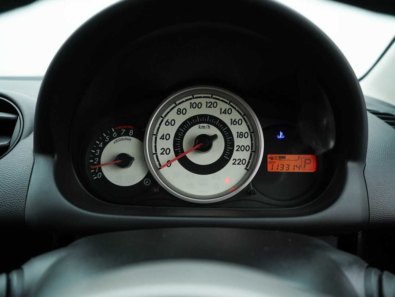 terpakai 2011 Mazda 2 V 1.5