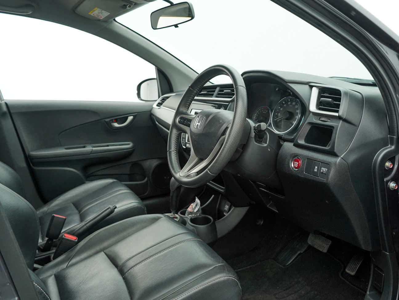 used 2018 Honda BR-V V 1.5