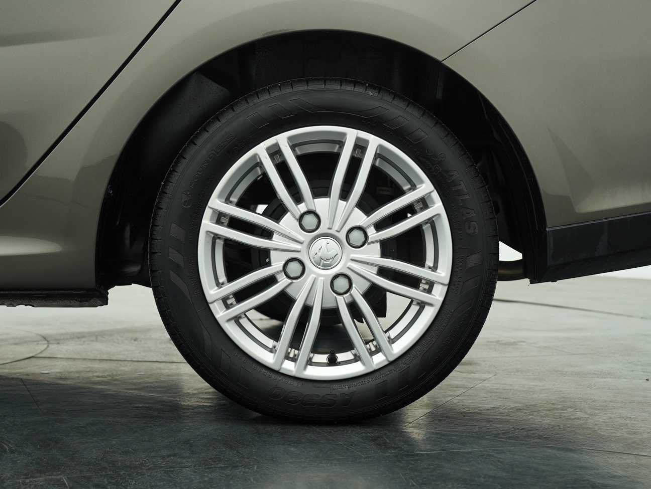 used 2022 Proton Persona Standard 1.6