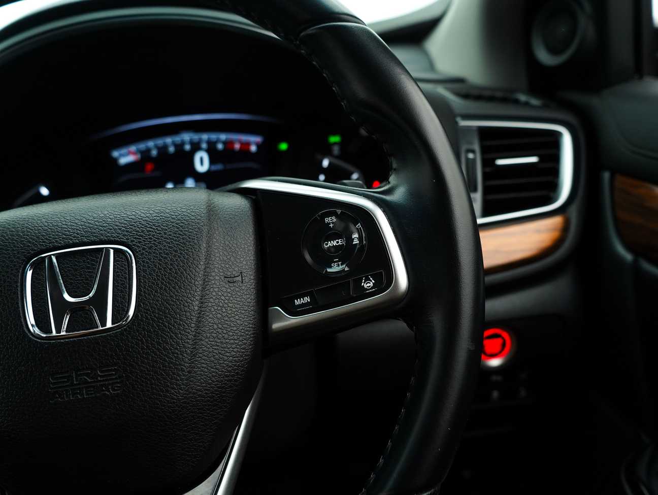 terpakai 2020 Honda CR-V TC-P VTEC 1.5