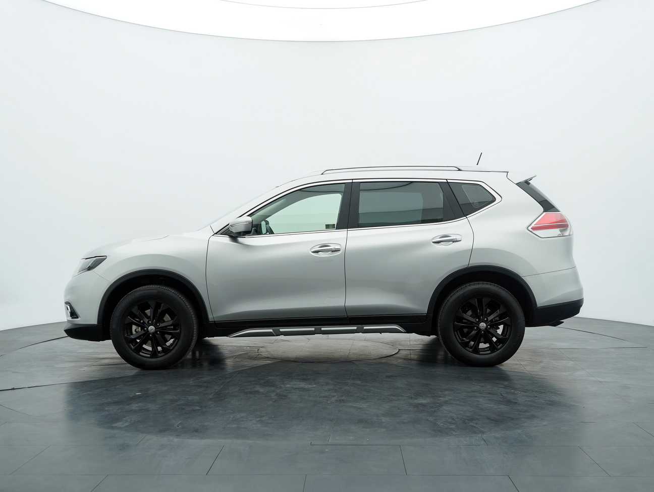 terpakai 2018 Nissan X-Trail  2.0