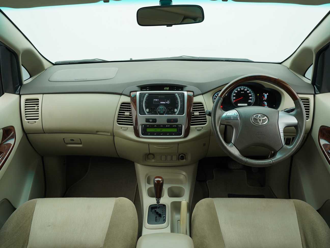 used 2014 Toyota Innova G 2.0