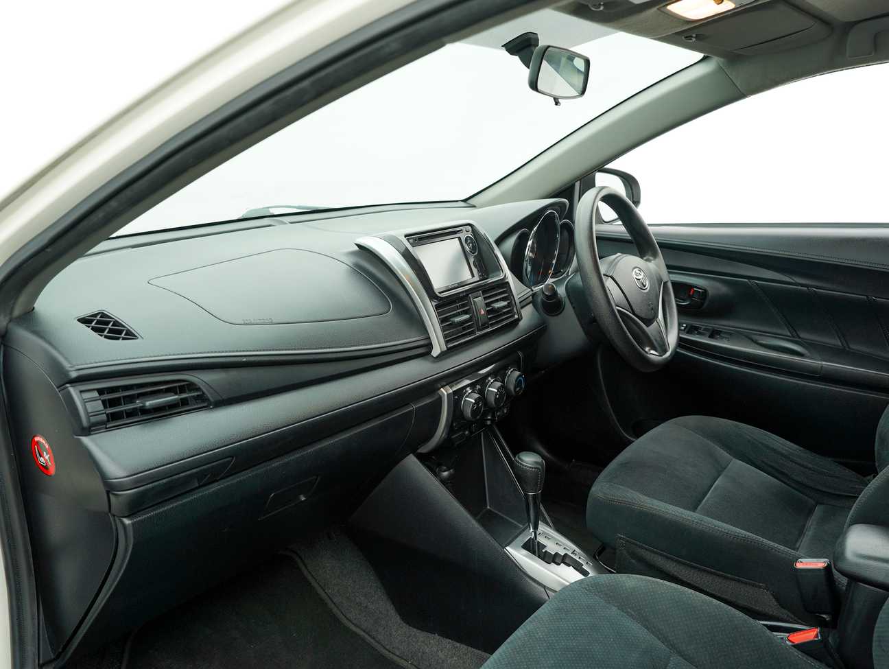 used 2015 Toyota Vios J 1.5