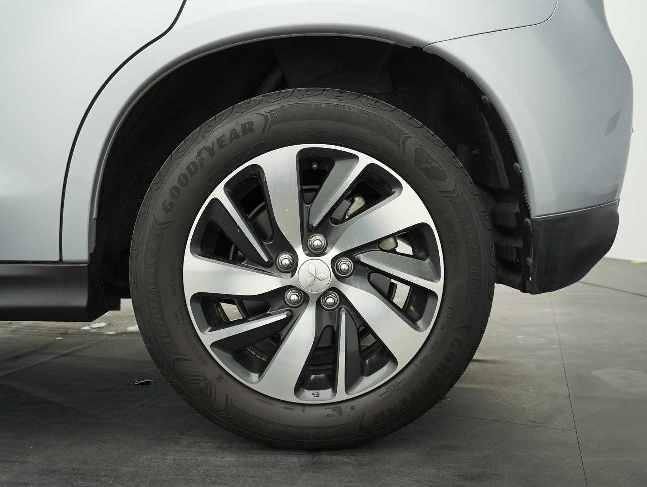 used 2017 Mitsubishi ASX  2.0