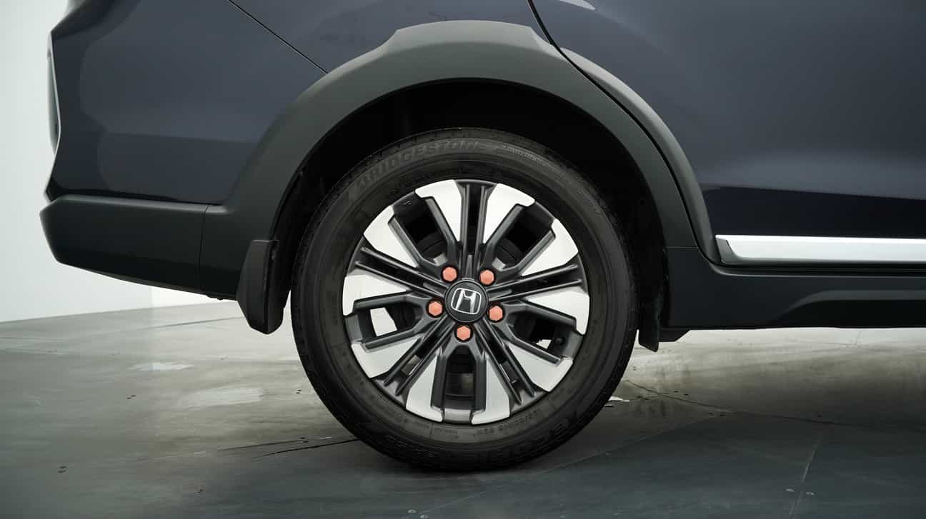 used 2021 Honda BR-V V 1.5