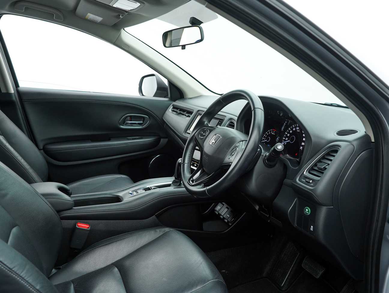 terpakai 2020 Honda HR-V V 1.8