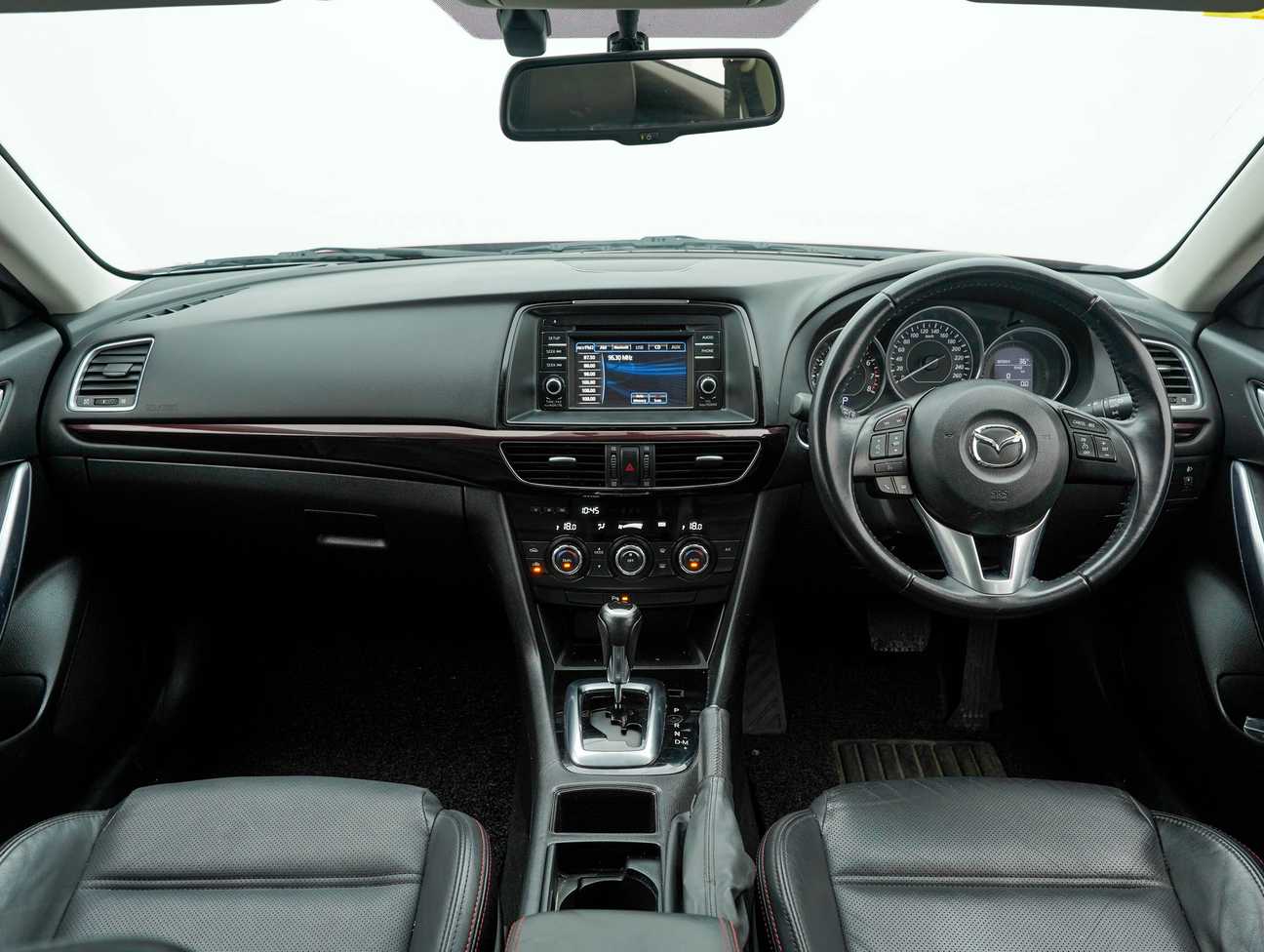 terpakai 2014 Mazda 6 SEDAN 2.0