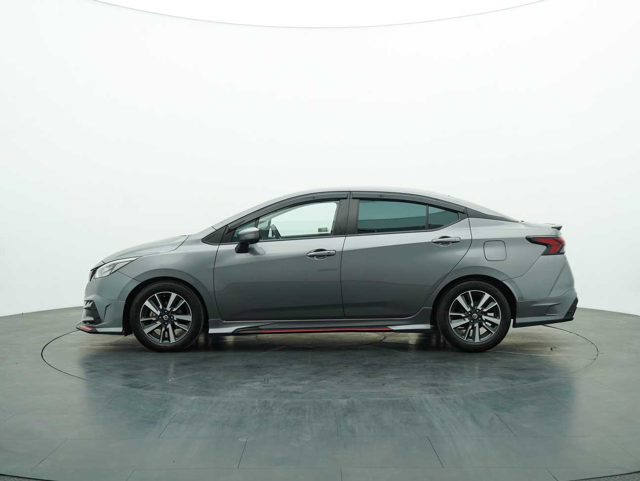 used 2021 Nissan Almera VLT 1.0