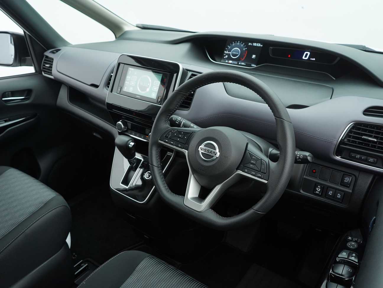 used 2025 Nissan Serena S-Hybrid High-Way Star 2.0