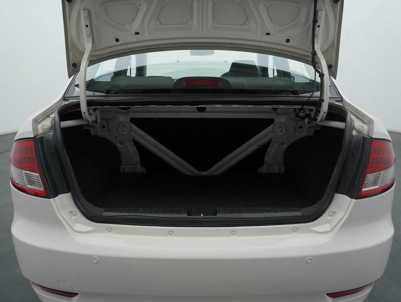 terpakai 2014 Proton Saga SV 1.3