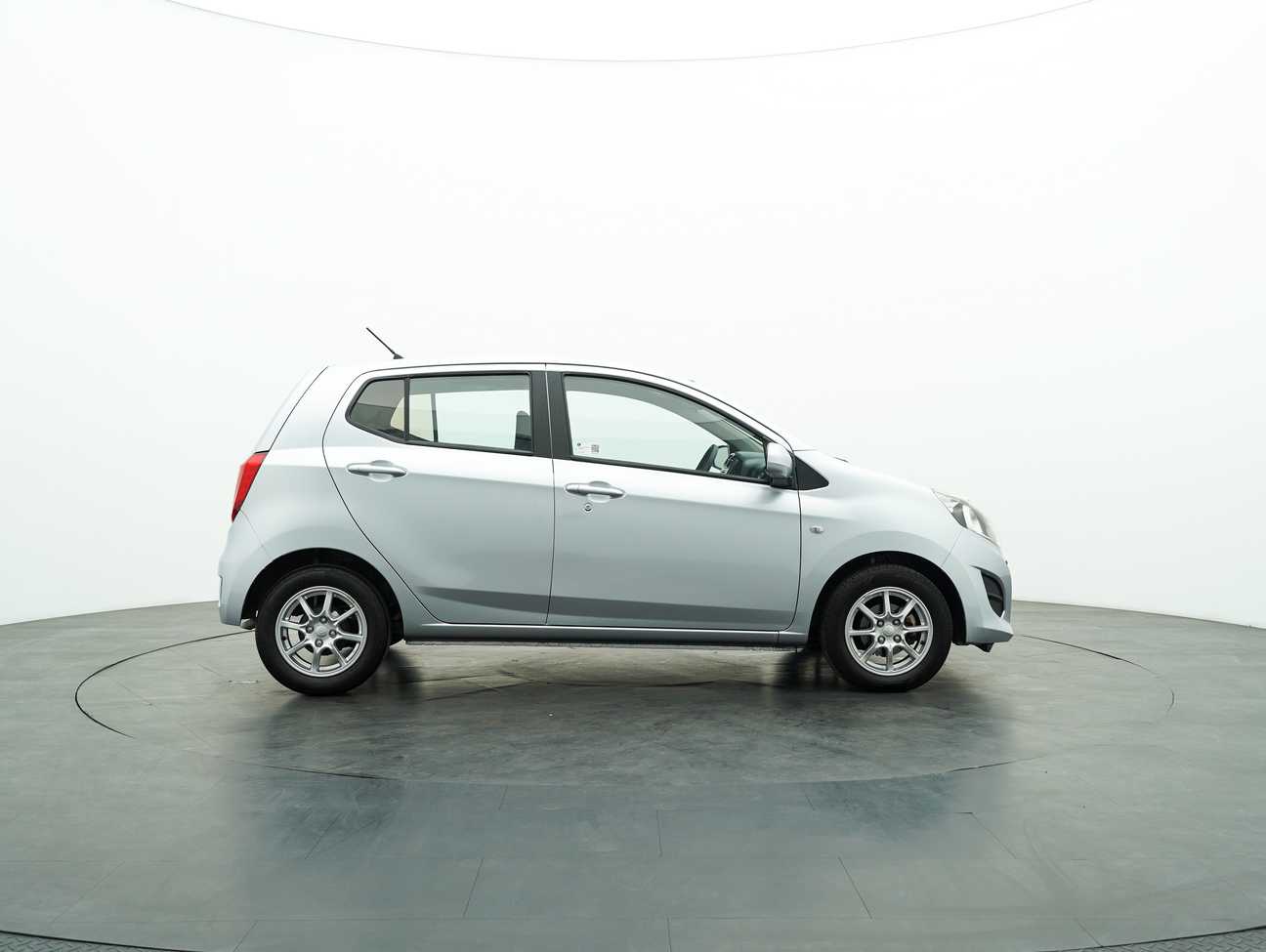 used 2016 Perodua AXIA G 1.0