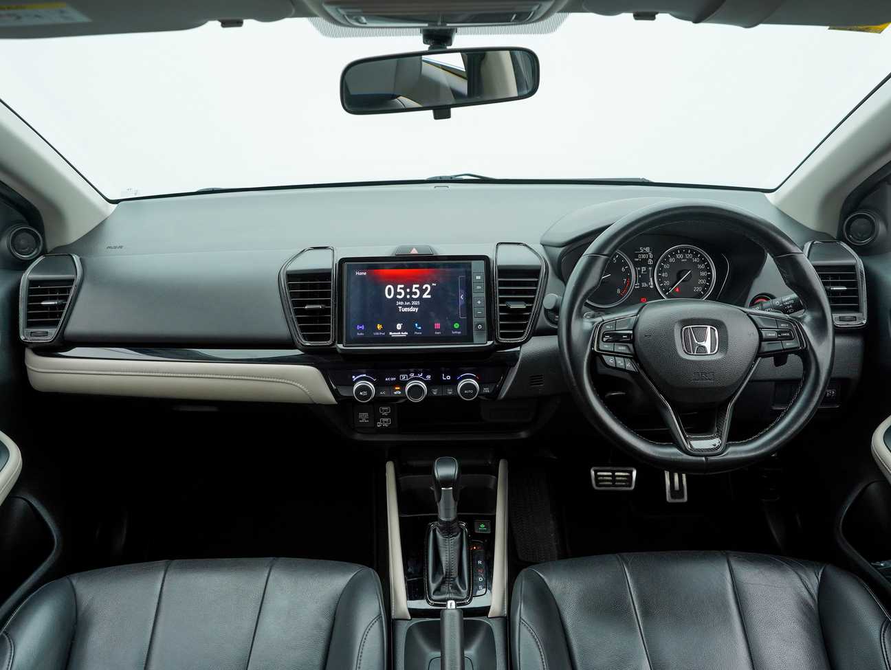 used 2022 Honda City V i-VTEC 1.5
