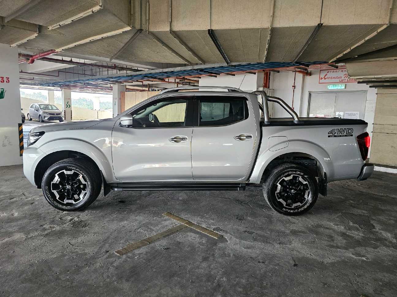 terpakai 2022 Nissan Navara VL Dual Cab 2.5