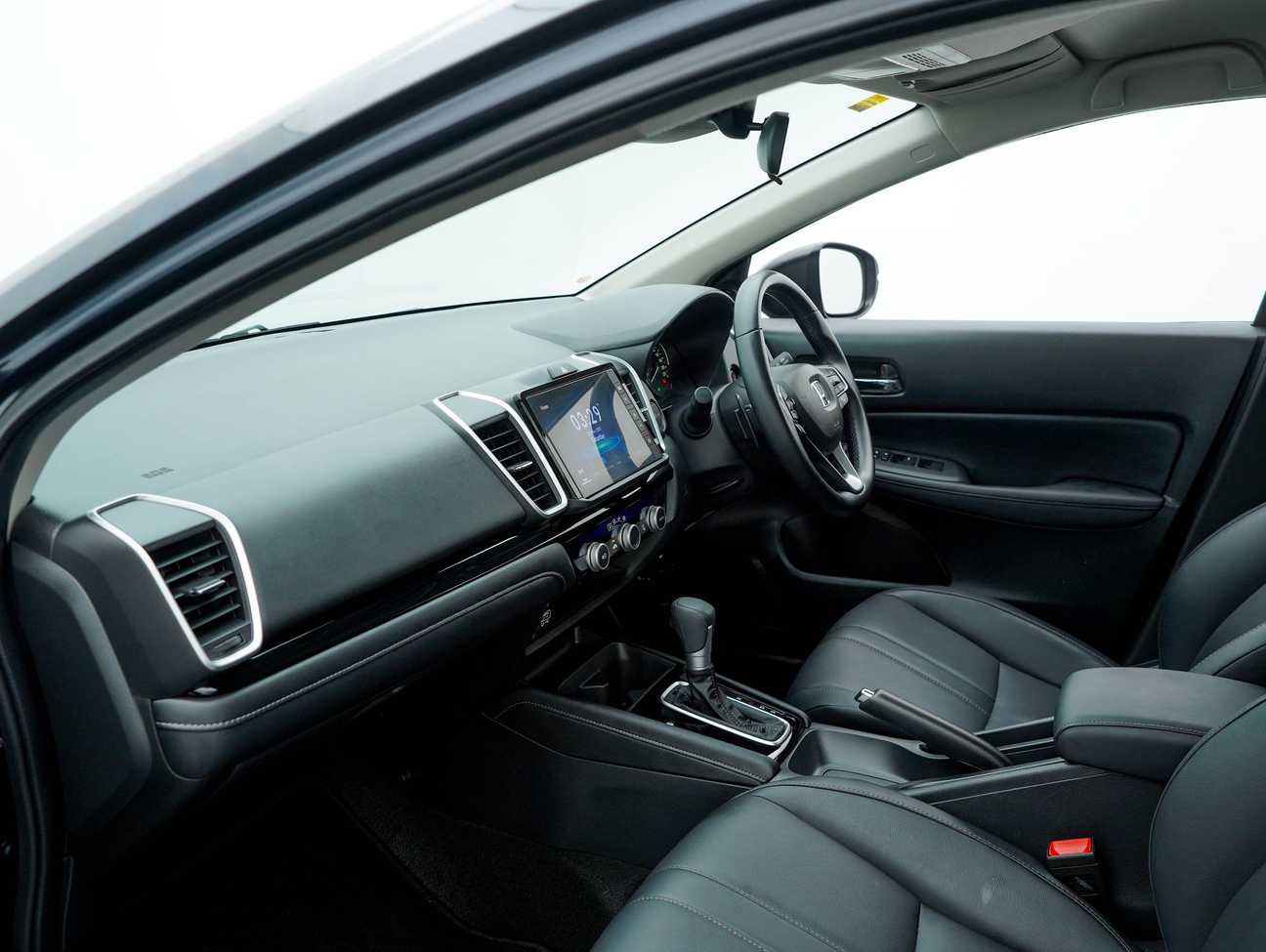 terpakai 2023 Honda City V i-VTEC 1.5