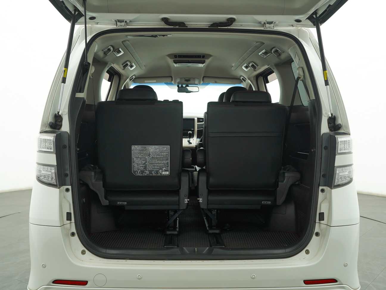 used 2013 Toyota Vellfire Z Golden Eyes 2.4