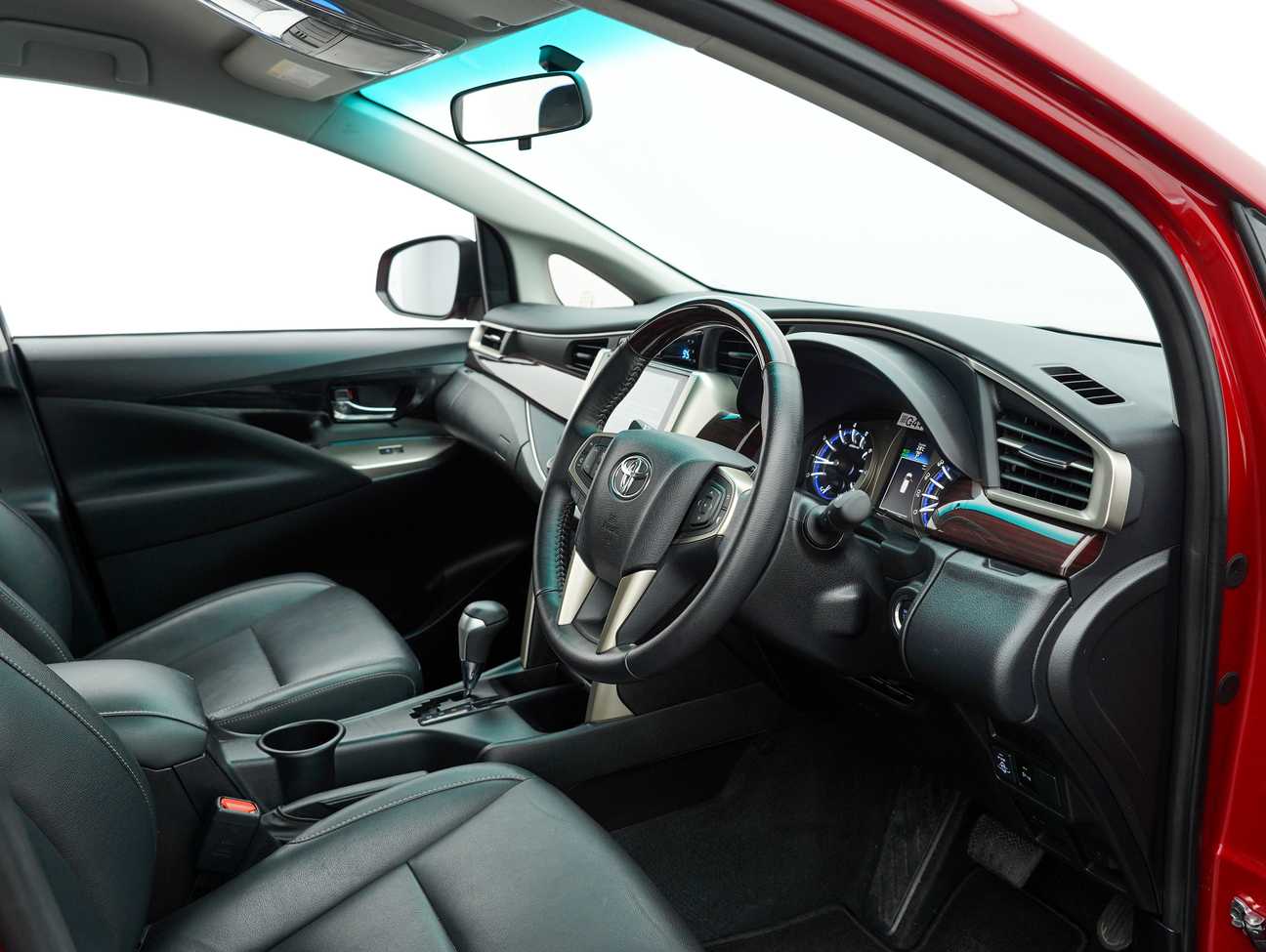 used 2021 Toyota Innova X 2.0