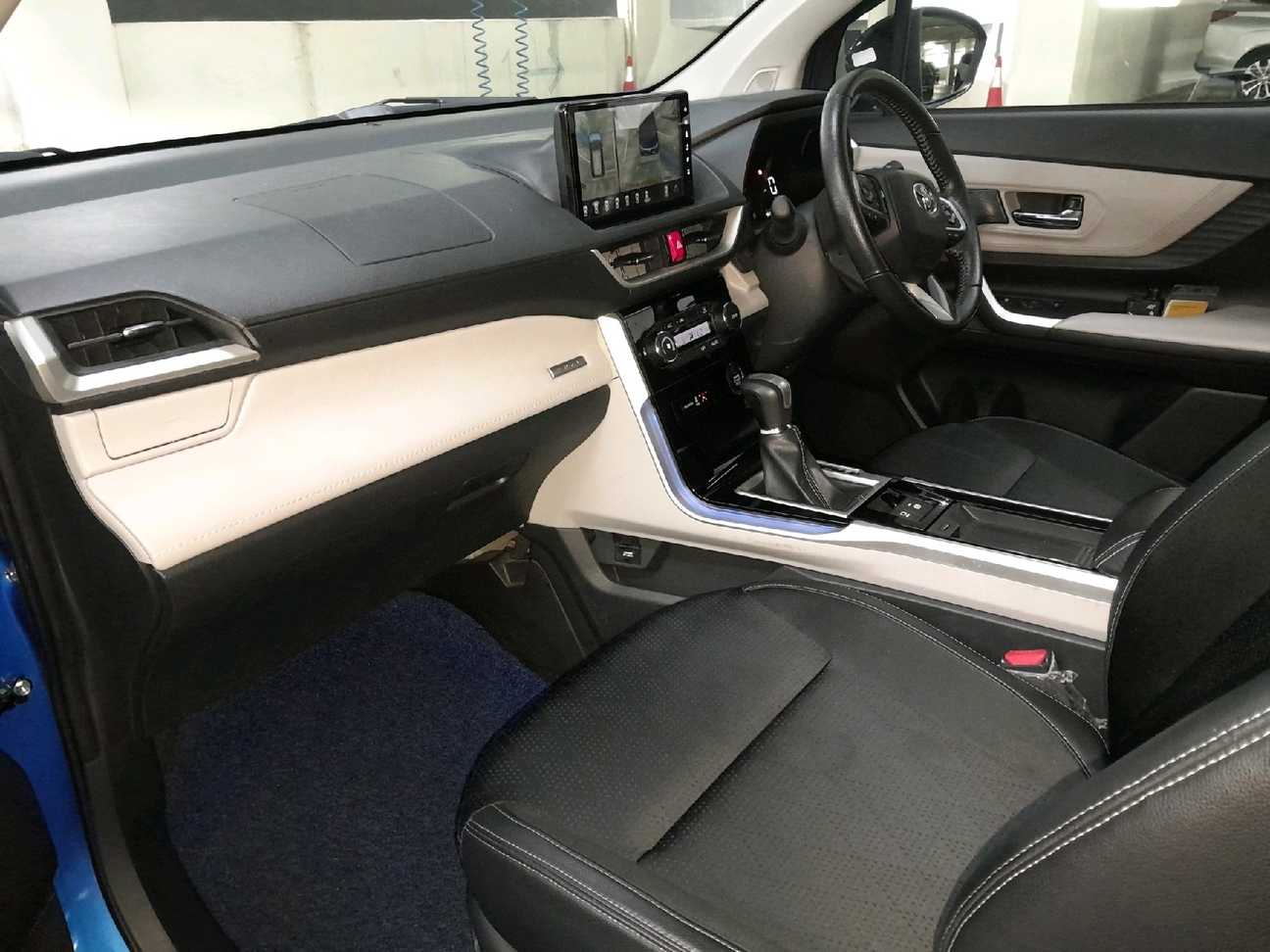 used 2022 Toyota Veloz  1.5