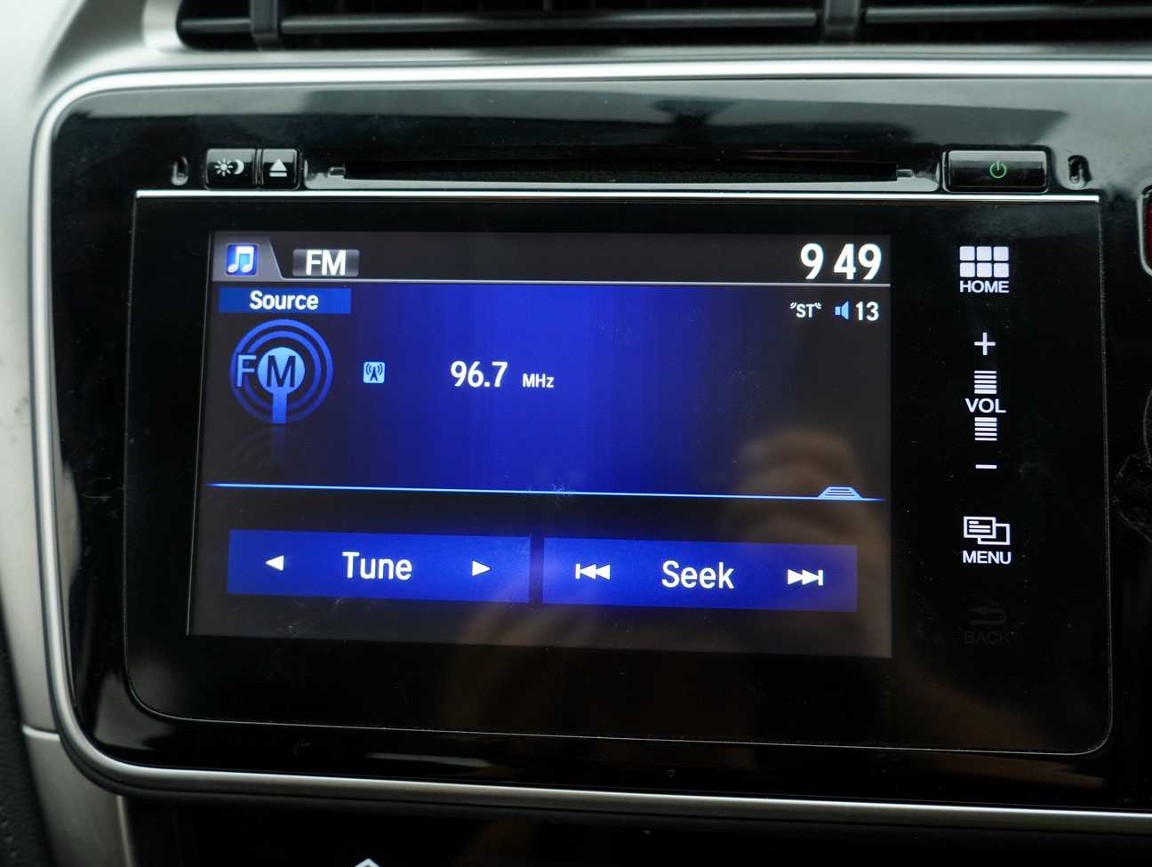 used 2016 Honda City V 1.5