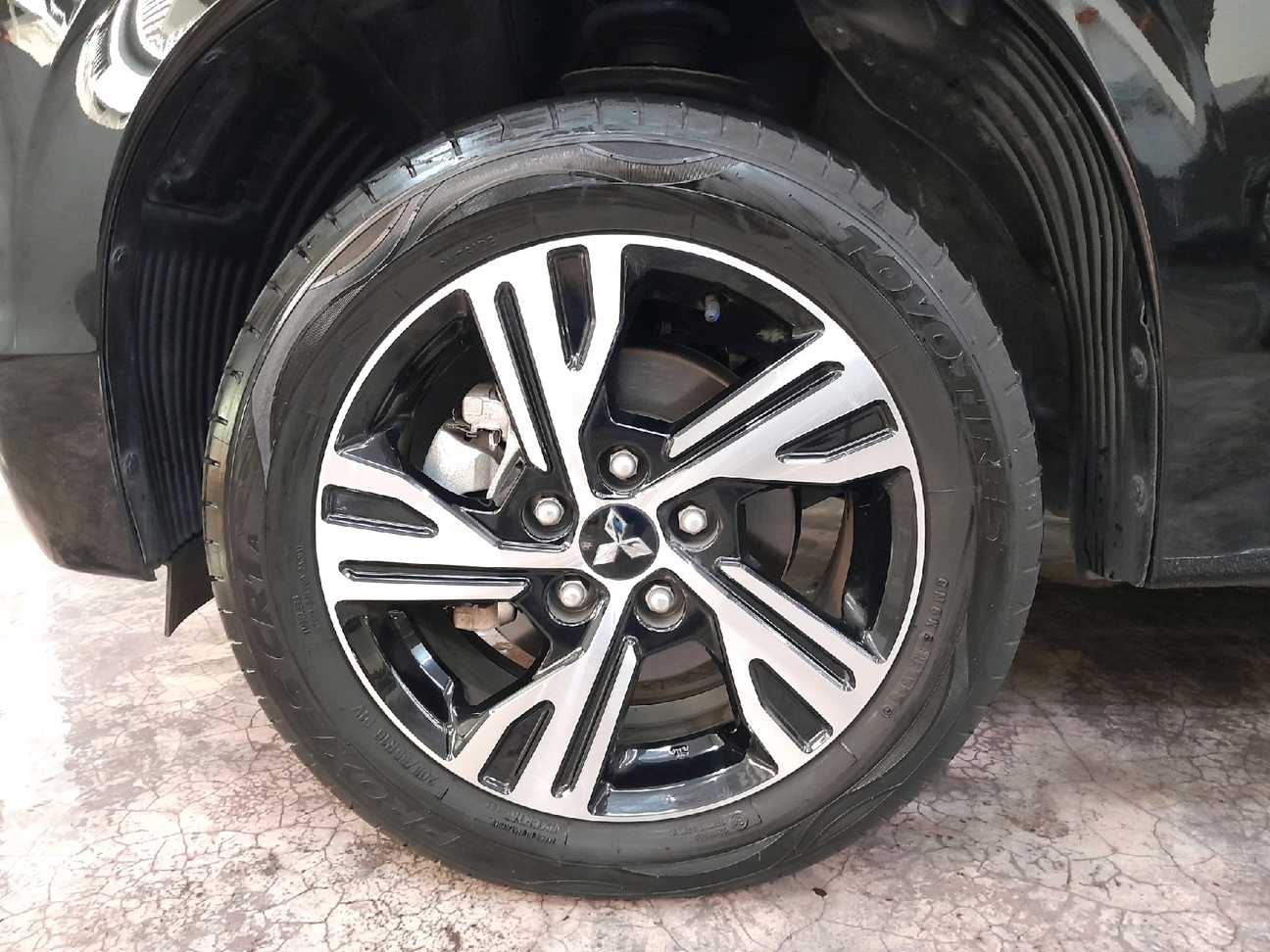 used 2024 Mitsubishi Xpander  1.5